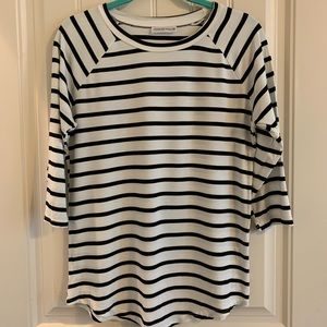 3/4 sleeve soft striped tunic